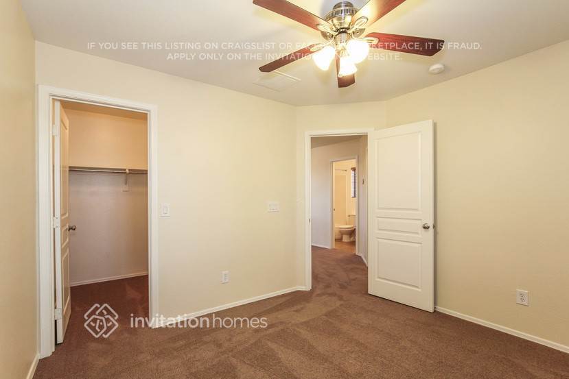 Building Photo - 15125 W Aster Dr