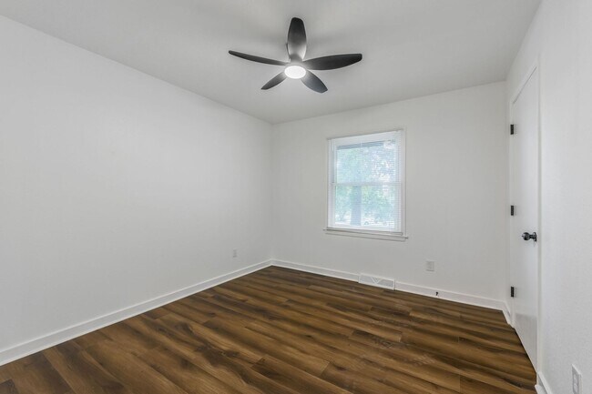 Building Photo - 2508 NW 86th St
