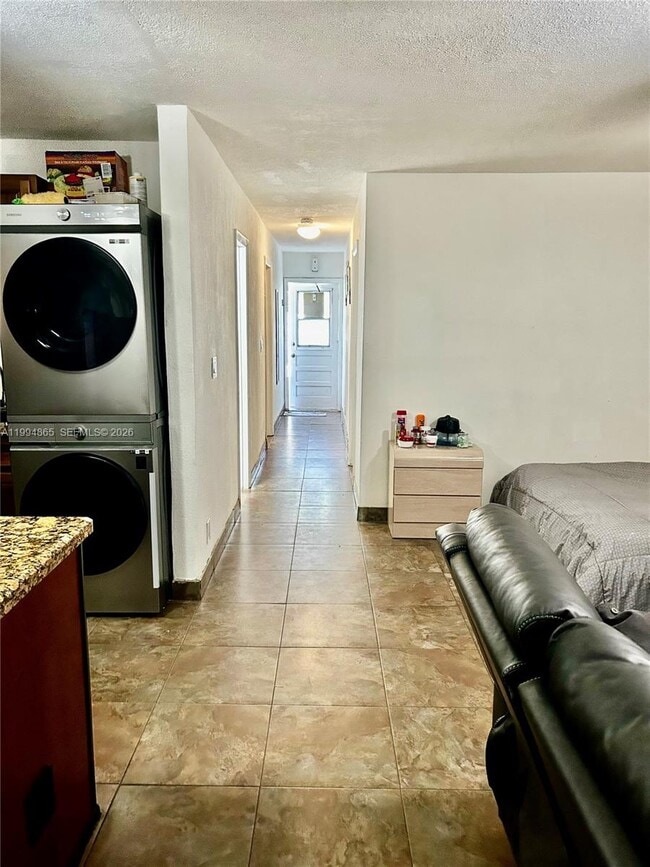 Building Photo - 2918 Funston St