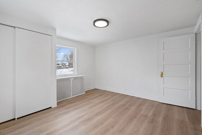 Building Photo - SCORE 50% OFF 1ST MONTH'S RENT IF SIGNED BY DEC 19! Stunning 3 bedroom home in East Pittsburgh av...