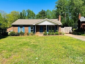 Building Photo - 9712 Stillwater Ln