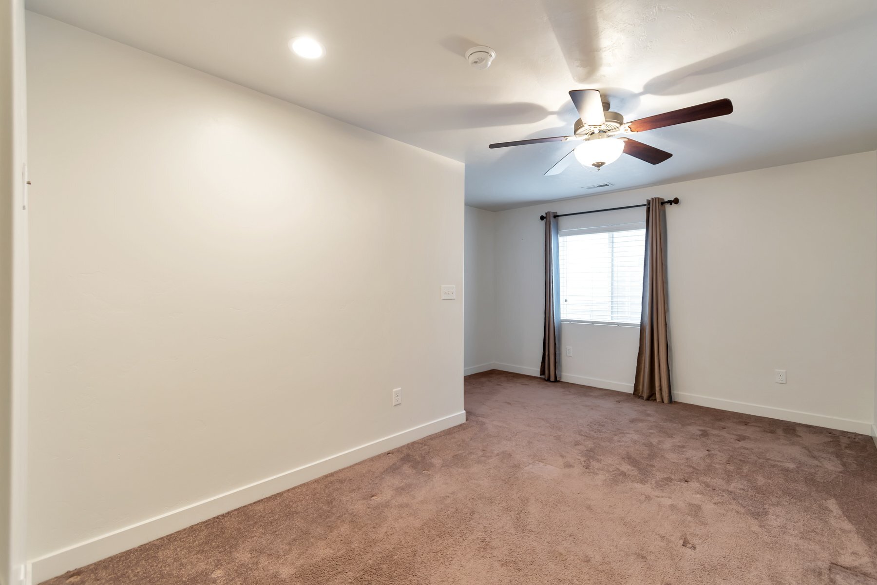 Building Photo - 12212 Sunpark Ln