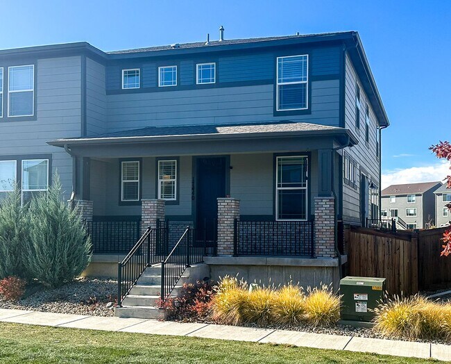 Primary Photo - East Facing 3bd 2.5ba paired home in Senderos Creek!