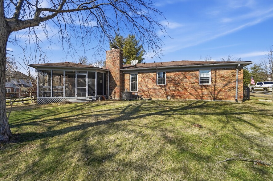 Building Photo - 1849 Lemontree Ln