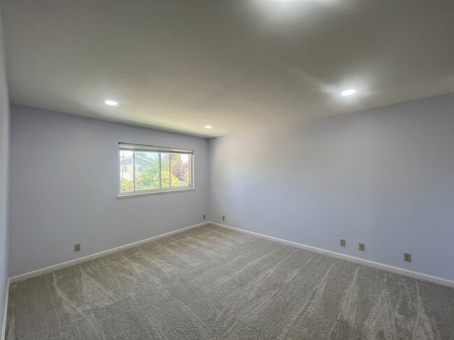 Building Photo - Welcome to 5322 Carryback!