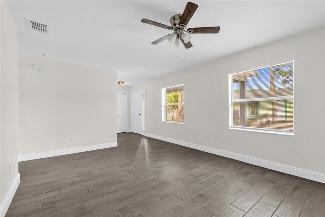 Building Photo - FOR RENT!!! BEAUTIFUL AND FULLY REHABBED 2 BED 2 BATH SINGLE FAMILY HOME...