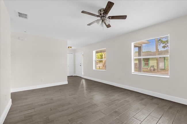 Building Photo - FOR RENT!!! BEAUTIFUL AND FULLY REHABBED 2...