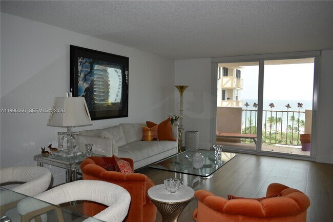 Building Photo - 1865 S Ocean Dr