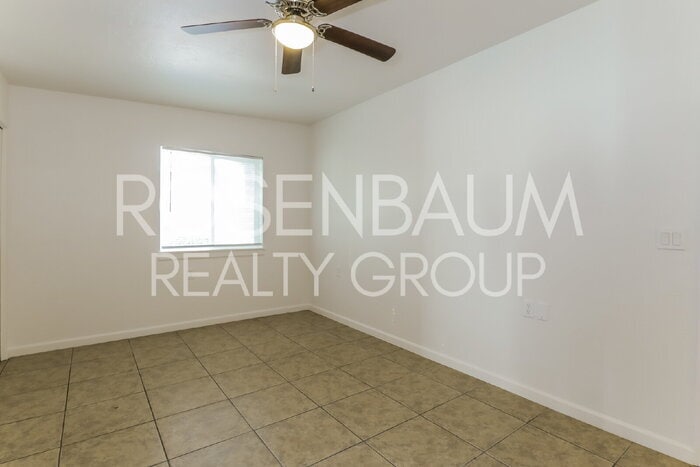 Building Photo - 1417 E Fort Lowell Rd