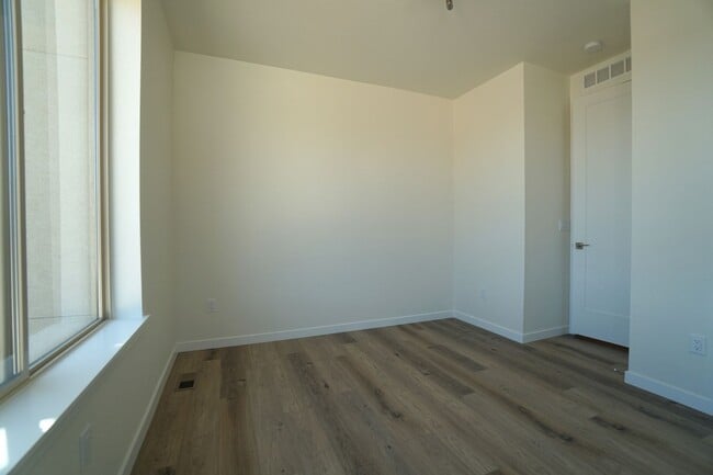 Building Photo - 3052 Virga Lp
