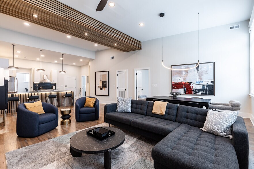 Living and dining area. - 795 E McMillan St