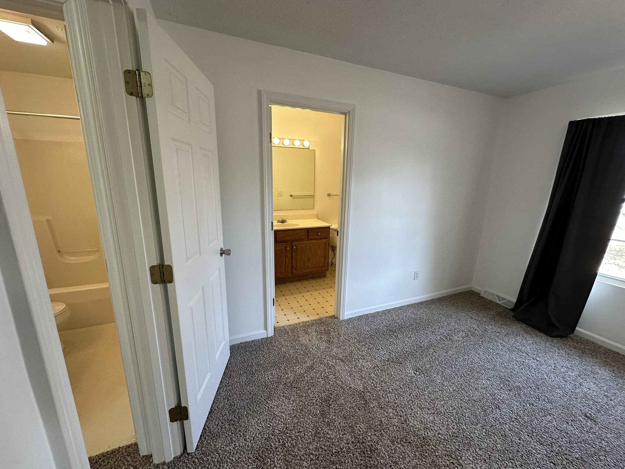 Building Photo - 508 Harriet Ct