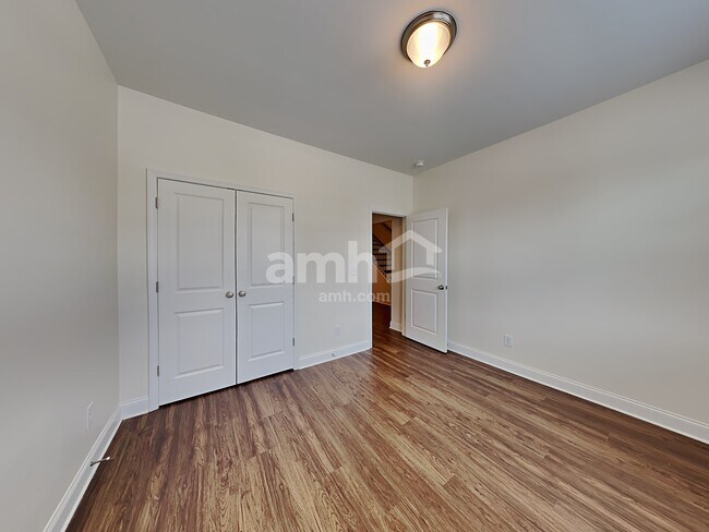 Building Photo - 2470 Ixora Court