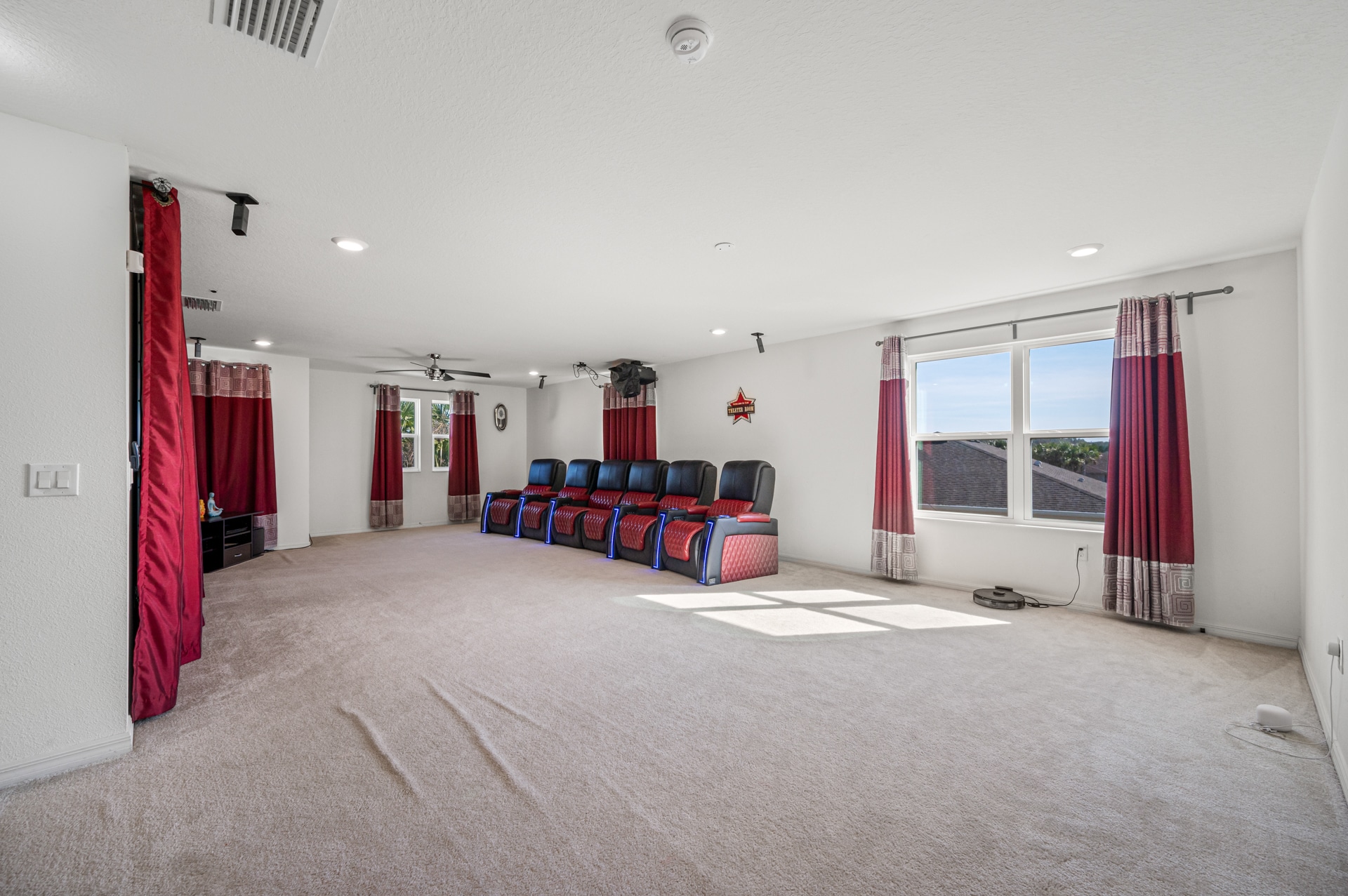 Building Photo - 12171 Moss Lake Loop