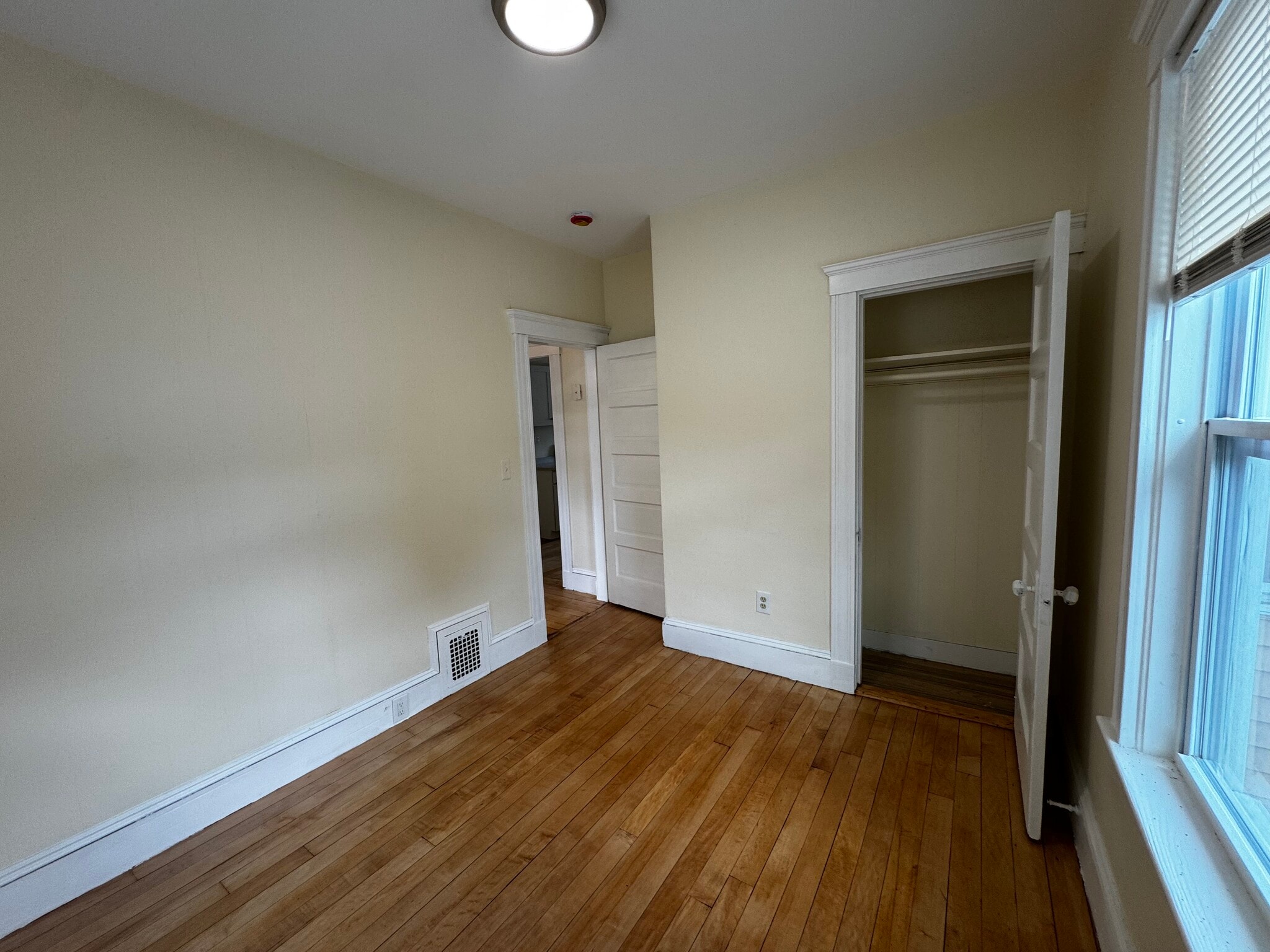 Building Photo - 65 Wareham St