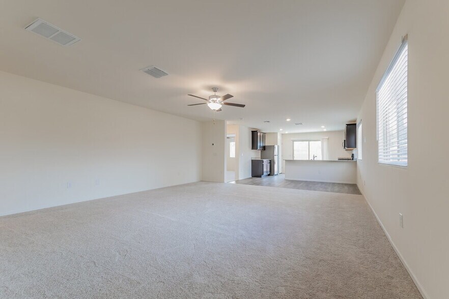 Building Photo - 12549 W Red Orchid St