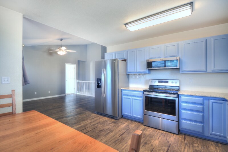 Building Photo - 7259 Coral Ridge Dr
