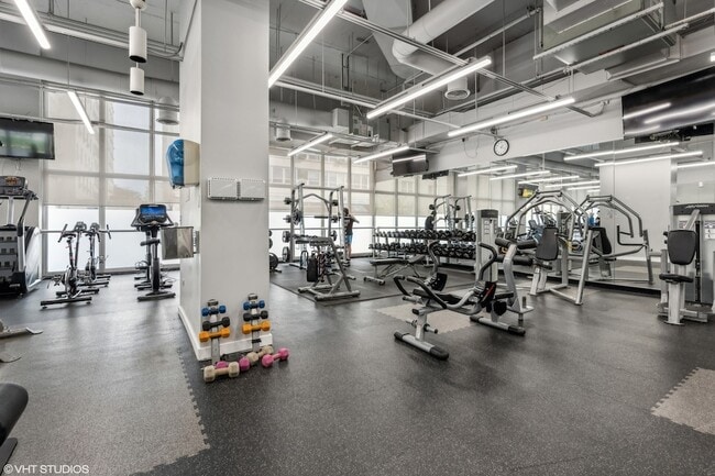 Building Photo - 655 W Irving Park Rd