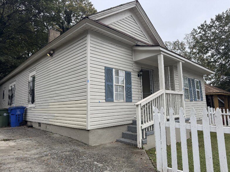 Building Photo - 43 Booker St NW