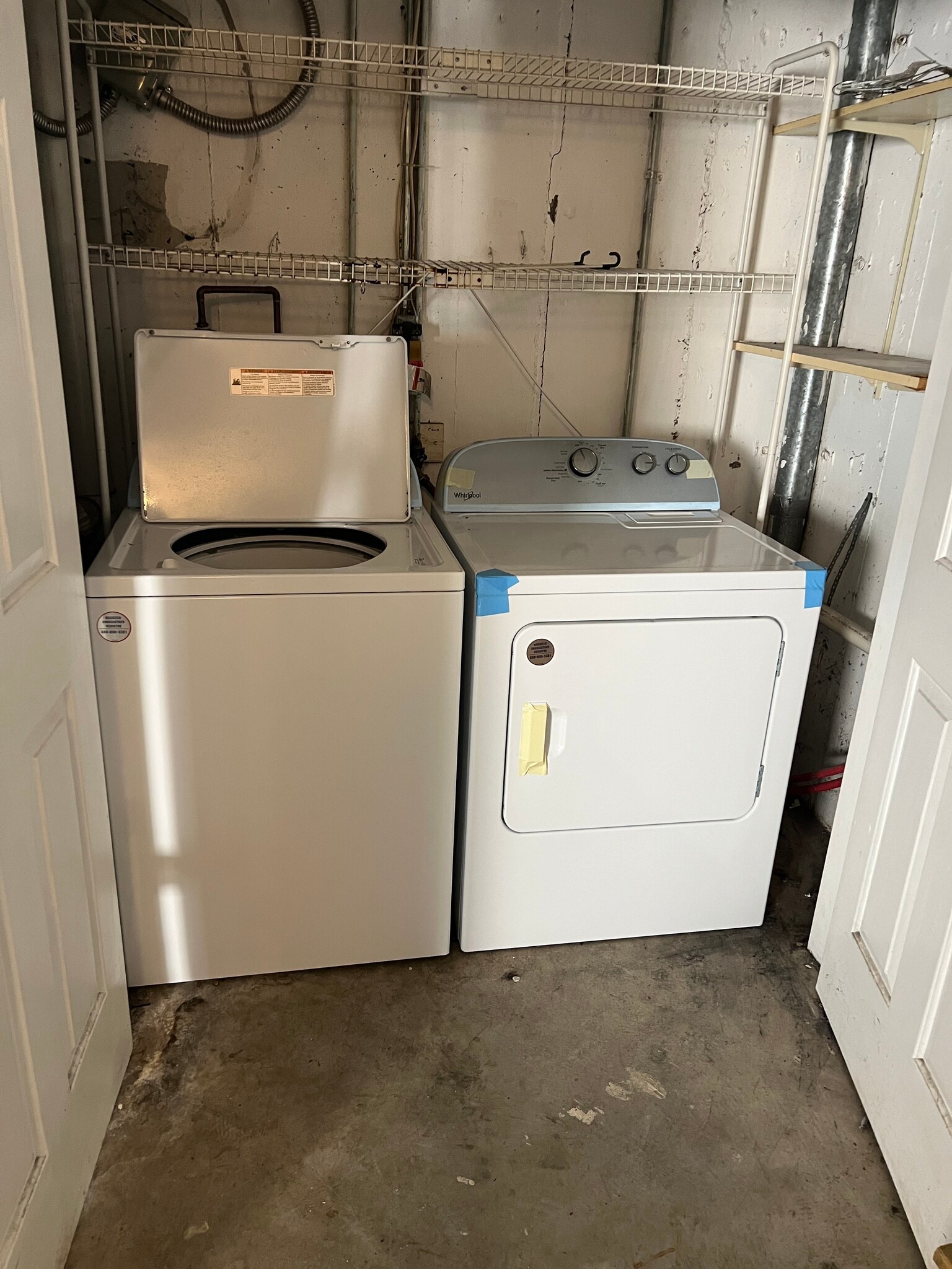 Washer / Dryer - 108 St Charles Pl