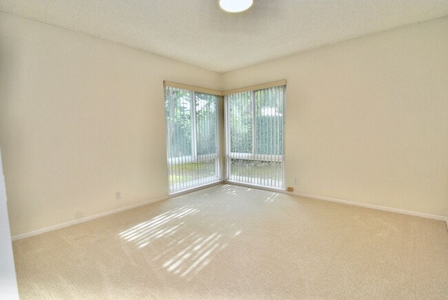 Building Photo - Charming Four Bedroom Rossmoor Home