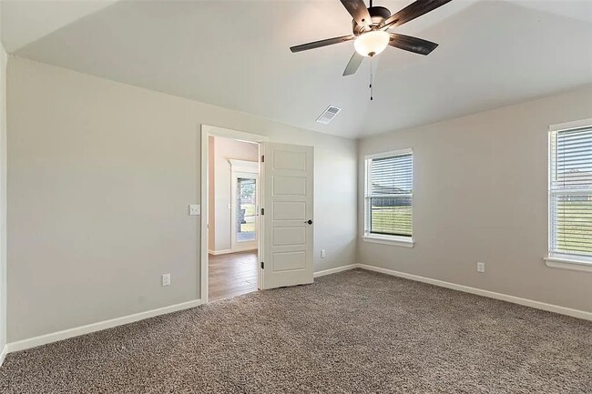 Building Photo - 9101 Poppey Pl