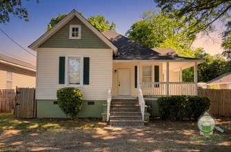 Building Photo - 520 Perry Ave