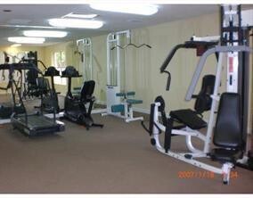 Building Photo - 8105 SW 21st Ct