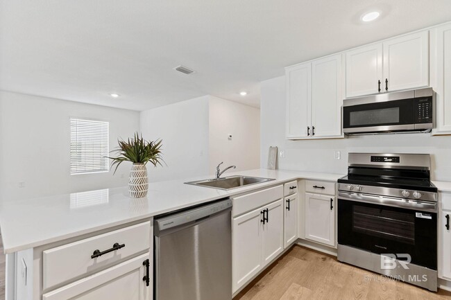 Building Photo - 19349 Gray Horse Dr