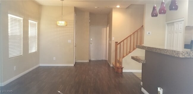 Building Photo - 1105 Luna Eclipse Ln