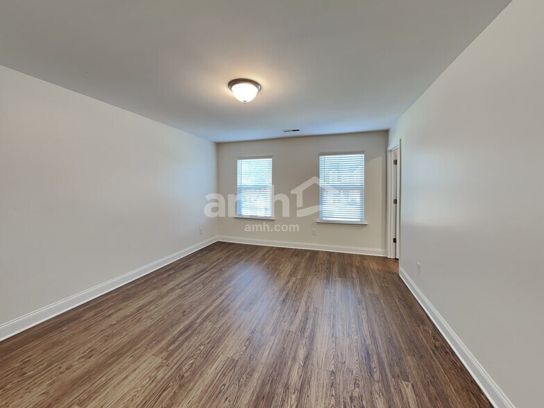 Building Photo - 3923 Riceland Pl