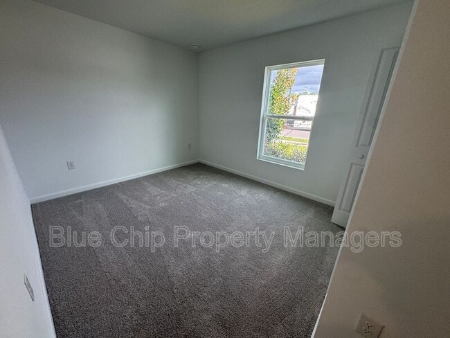 Building Photo - 2295 Green Valley St