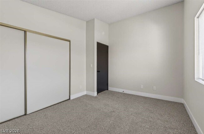 Building Photo - 6529 Pinon Pine Way