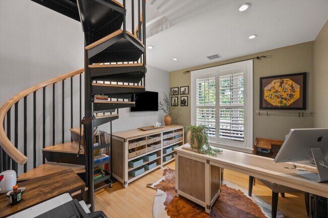 Building Photo - 1753 Trotter Ct