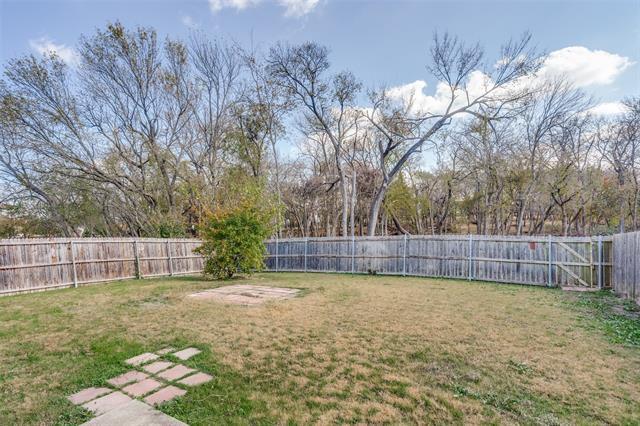 Building Photo - 1313 Oak Hollow Ln