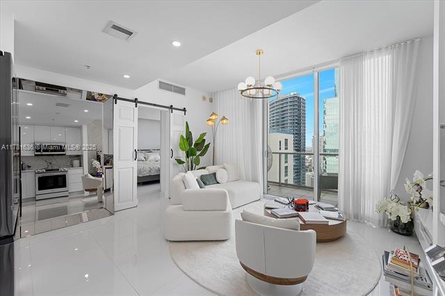 Building Photo - 300 S Biscayne Blvd