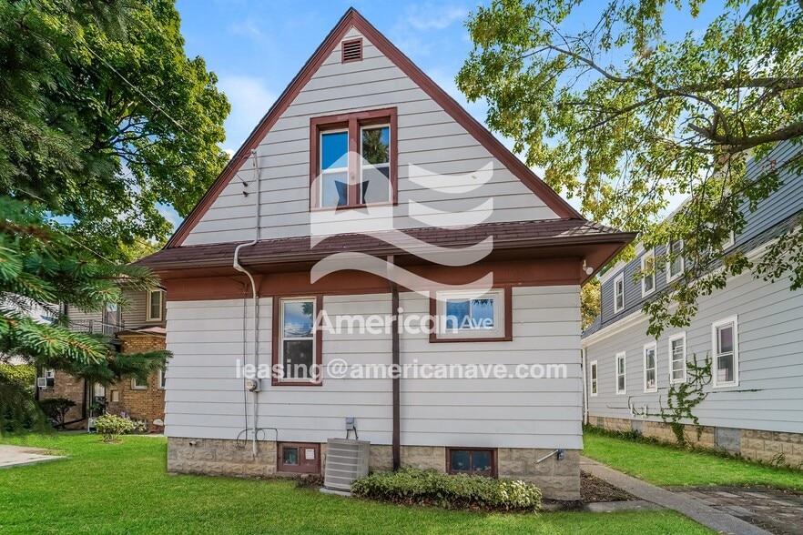 Building Photo - 3915 N 40th St