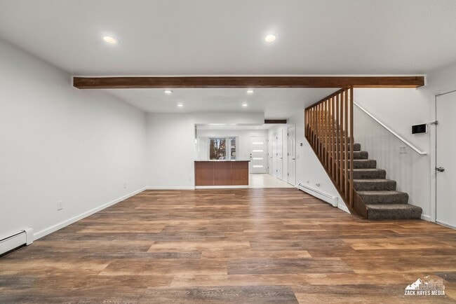 Building Photo - 6627 Zurich St