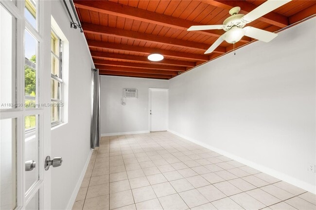 Building Photo - 7312 NW 58th Ct