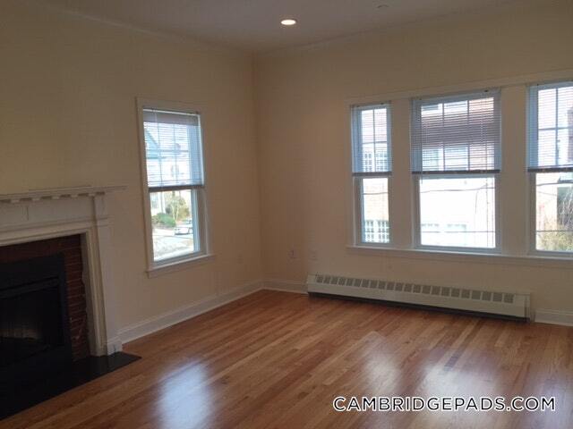 Building Photo - 65 Langdon St