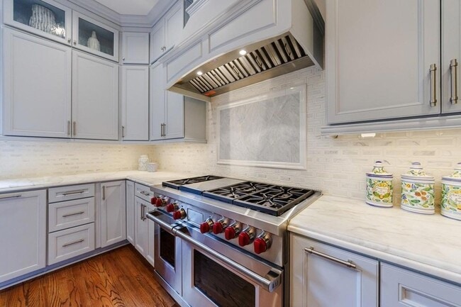 Building Photo - 25 Asheworth Ct NW