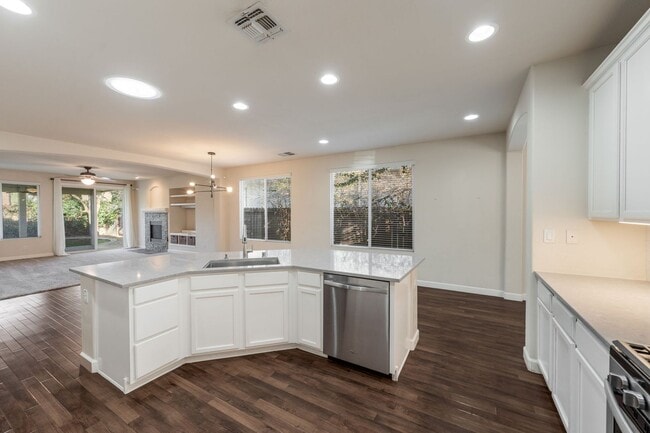 Building Photo - 2805 Tree Swallow Cir