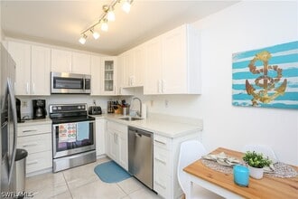 Building Photo - 1522 Mainsail Dr