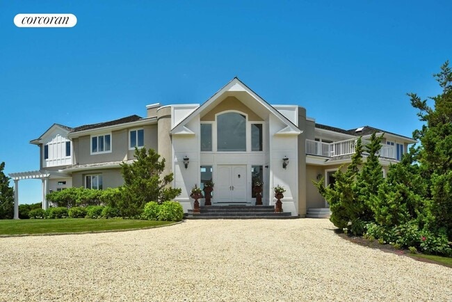 Building Photo - 86 Dune Rd