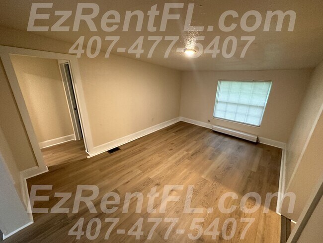 Building Photo - Charming 3/2 in Great Location In Deland