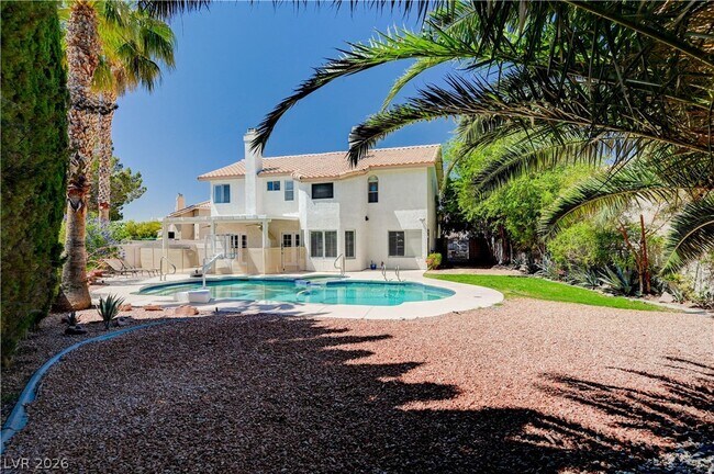 Building Photo - 2704 Fire Water Ct