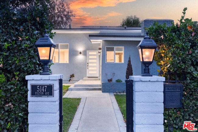 Building Photo - 5147 Fulton Ave