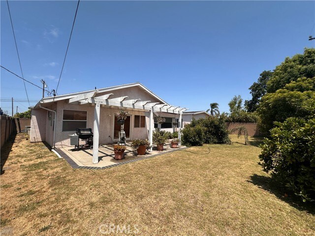Building Photo - 14132 Roxanne Dr