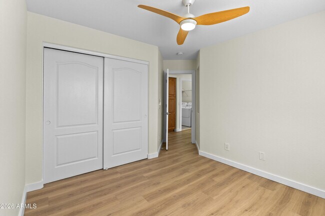 Building Photo - 14369 W Lexington Ave