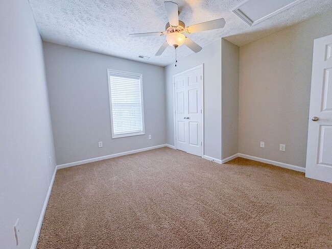 Building Photo - 3633 Dornoch Dr